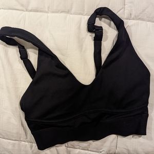 Fabletics sports bra